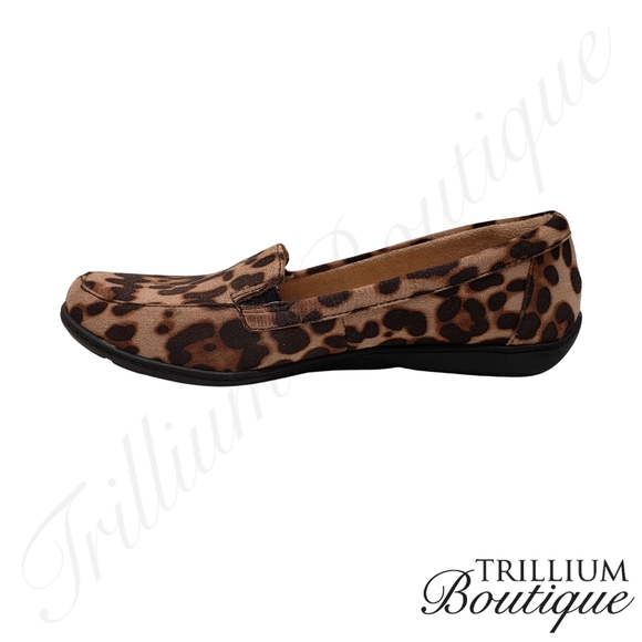 SOUL Naturalizer Zapato Loafer Cheetah Sizes: 6.5, 7.5 New in Box! - Picture 8 of 11